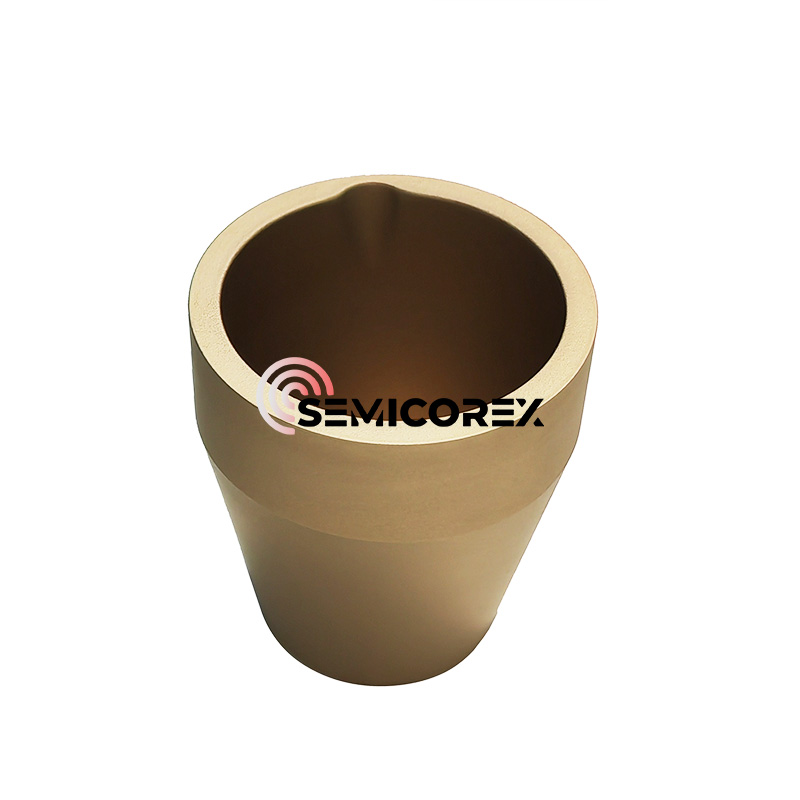 Crucibles обложени со TaC